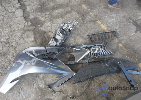 2020 Lexus Es 350 z USA, uszkodzony, nr VIN 58ADZ1B18LU066221